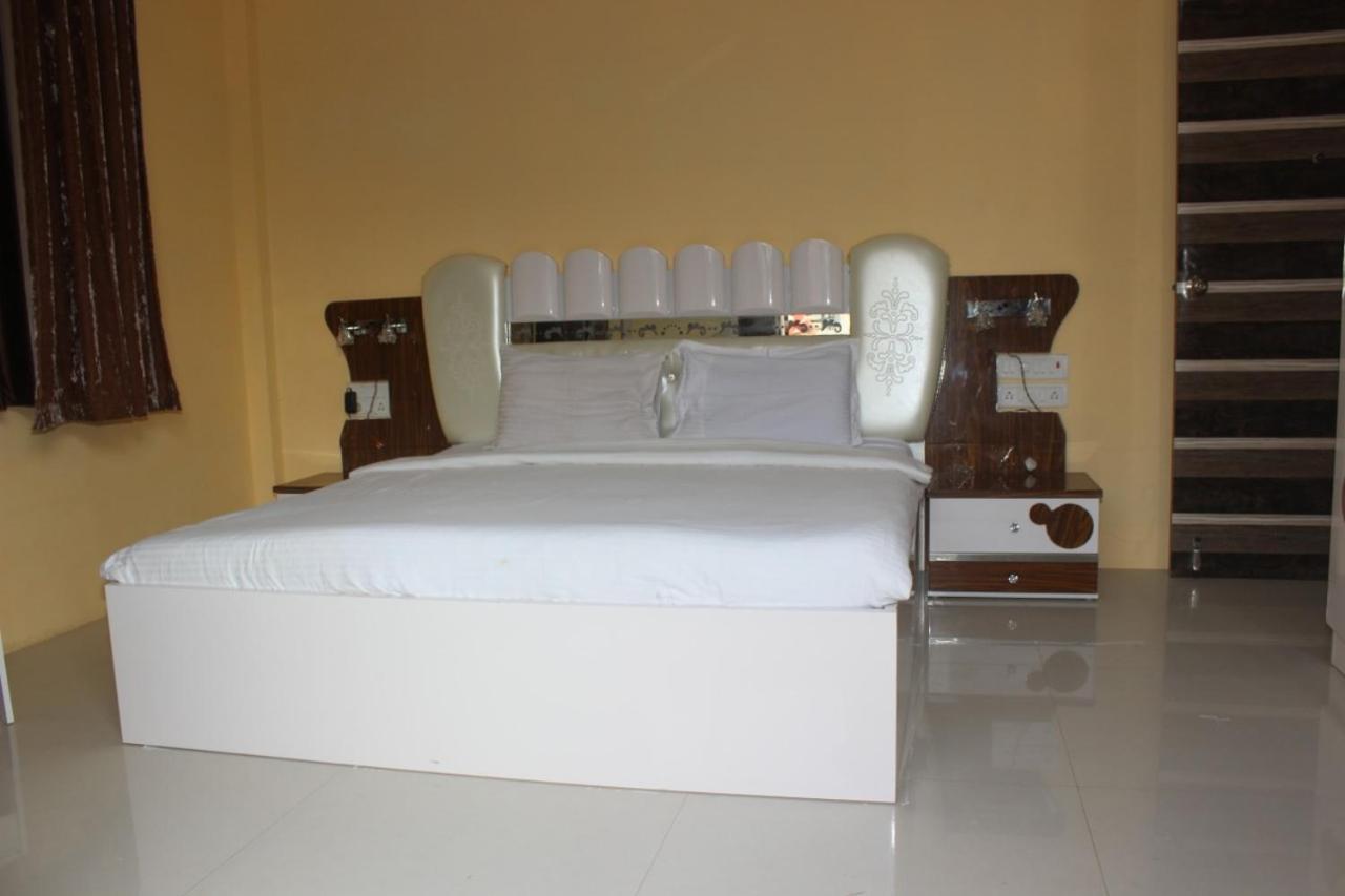 Villa 99 4Bhk Lonavala Exterior foto